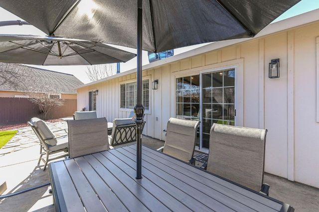 333 Oak Tree Cir, Murphys, CA 95247