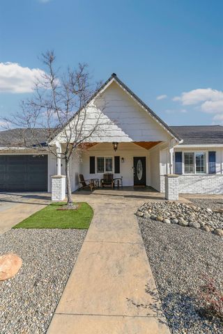 333 Oak Tree Cir, Murphys, CA 95247