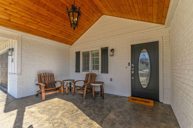 333 Oak Tree Cir, Murphys, CA 95247