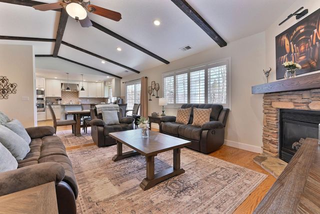 333 Oak Tree Cir, Murphys, CA 95247