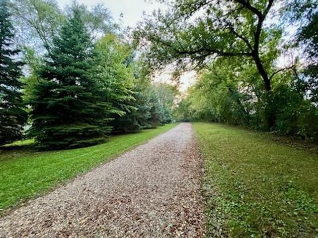 W1049 County Road D, Burlington, WI 53105
