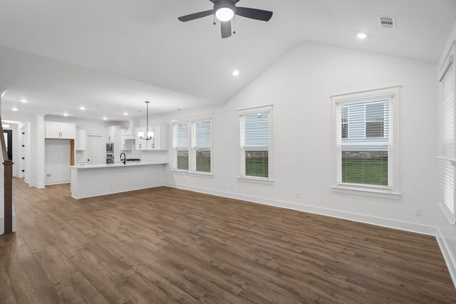 666 Conifer Drive, Spring Hill, TN 37174