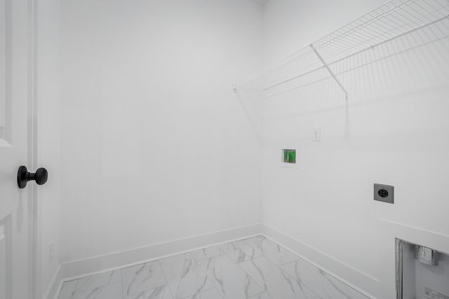 666 Conifer Drive, Spring Hill, TN 37174