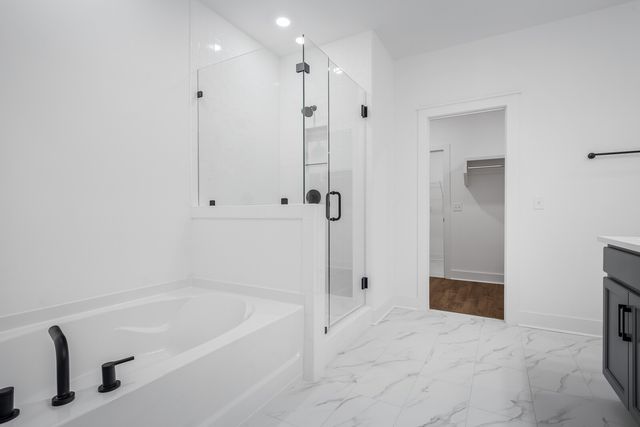 666 Conifer Drive, Spring Hill, TN 37174