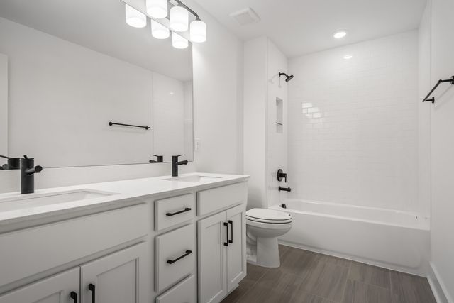 666 Conifer Drive, Spring Hill, TN 37174