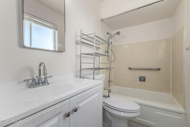 11467 N DESERT HILLS Drive, Sun City, AZ 85351