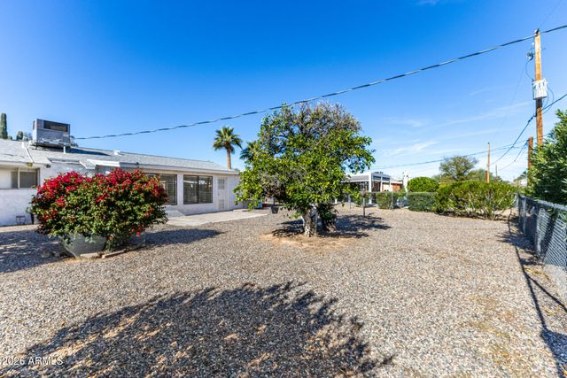 11467 N DESERT HILLS Drive, Sun City, AZ 85351