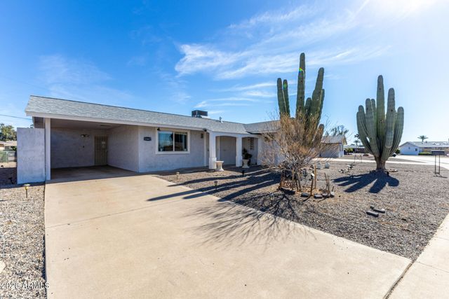 11467 N DESERT HILLS Drive, Sun City, AZ 85351