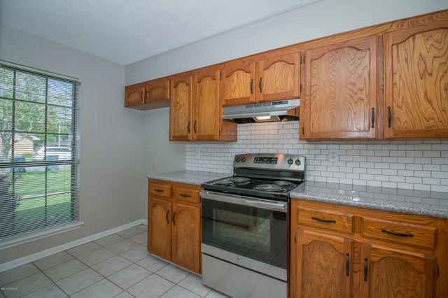 101 Lazy Creek Drive, Lafayette, LA 70506