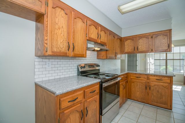 101 Lazy Creek Drive, Lafayette, LA 70506