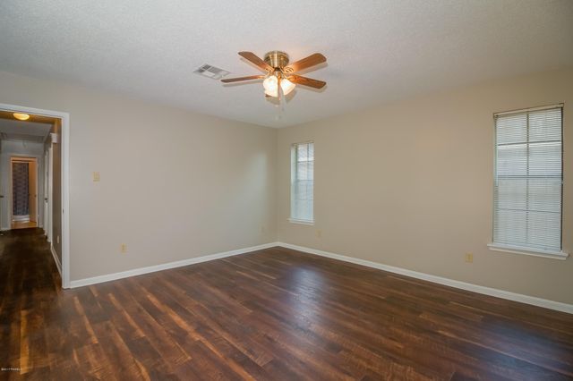 101 Lazy Creek Drive, Lafayette, LA 70506