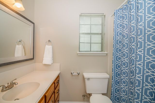 101 Lazy Creek Drive, Lafayette, LA 70506