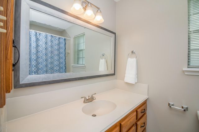 101 Lazy Creek Drive, Lafayette, LA 70506