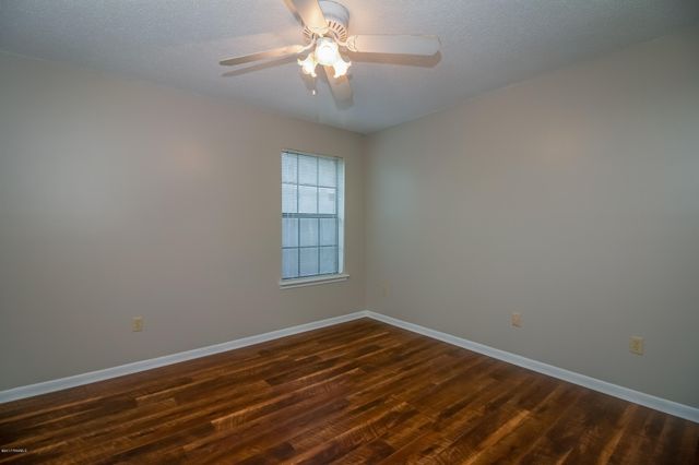 101 Lazy Creek Drive, Lafayette, LA 70506