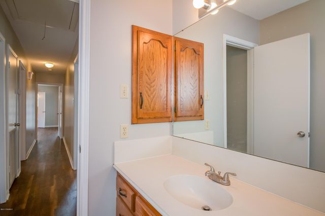 101 Lazy Creek Drive, Lafayette, LA 70506