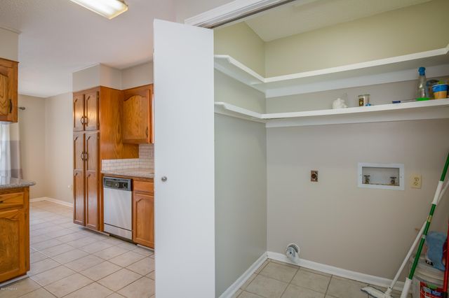 101 Lazy Creek Drive, Lafayette, LA 70506