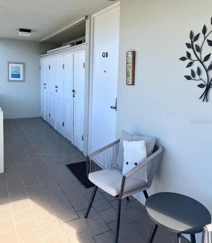 Q COSTA DORADA II Q8, Dorado, PR 00646