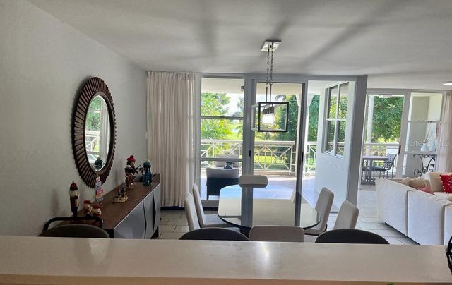 Q COSTA DORADA II Q8, Dorado, PR 00646