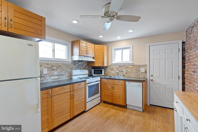 1915 HOWLAND ST, Wilmington, DE 19805