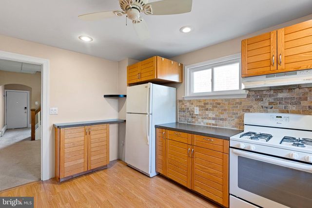 1915 HOWLAND ST, Wilmington, DE 19805