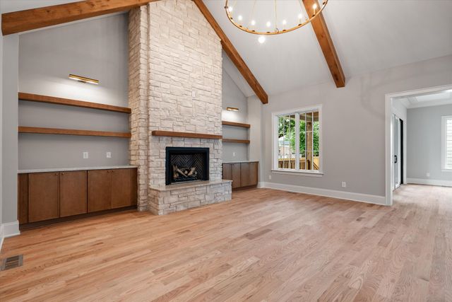 355 Natchez St, Franklin, TN 37064