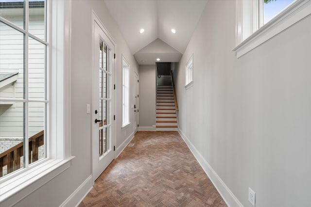 355 Natchez St, Franklin, TN 37064