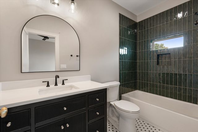 355 Natchez St, Franklin, TN 37064