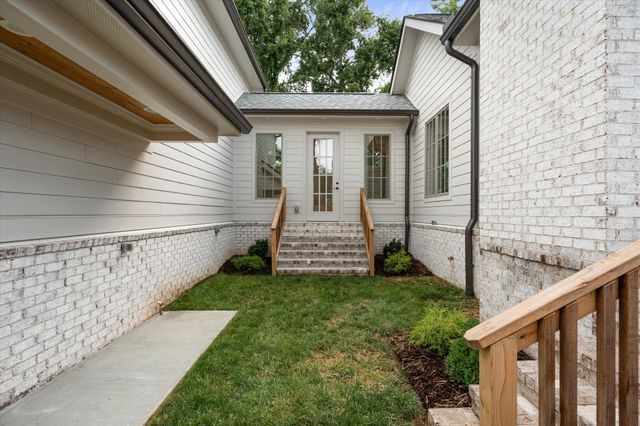 355 Natchez St, Franklin, TN 37064