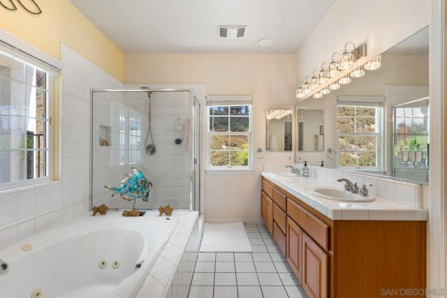 1010 Buena Suerte, Fallbrook, CA 92028