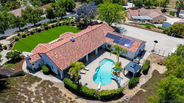 1010 Buena Suerte, Fallbrook, CA 92028