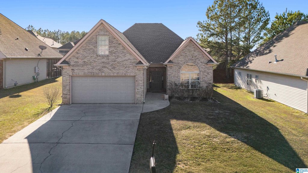2053 HIGHVIEW WAY, Calera, AL 35040