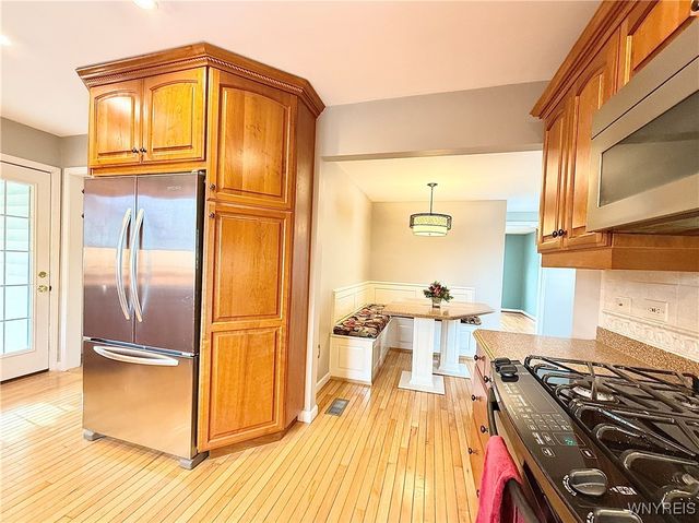 73 Tussing Lane, Tonawanda, NY 14150