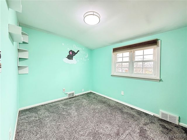 73 Tussing Lane, Tonawanda, NY 14150