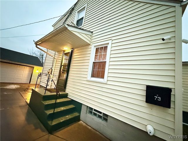 73 Tussing Lane, Tonawanda, NY 14150