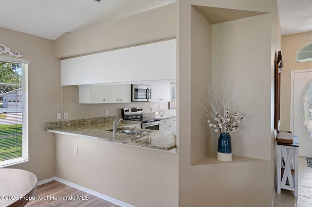 7483 Bridgewater Lane, Spring Hill, FL 34606