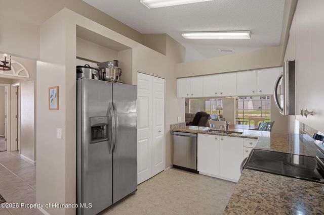 7483 Bridgewater Lane, Spring Hill, FL 34606