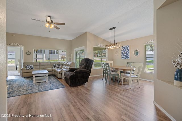 7483 Bridgewater Lane, Spring Hill, FL 34606