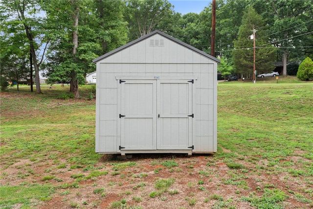 112 Kingwood Road, Reidsville, NC 27320