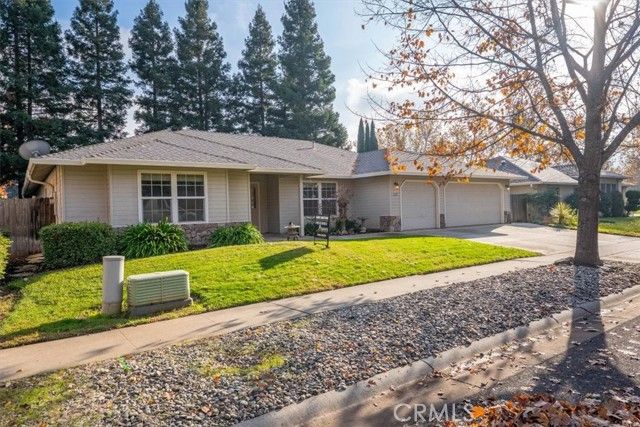 225 Crater Lake Drive, Chico, CA 95973
