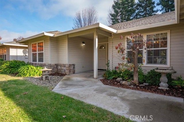 225 Crater Lake Drive, Chico, CA 95973