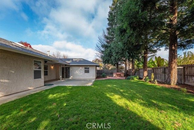 225 Crater Lake Drive, Chico, CA 95973