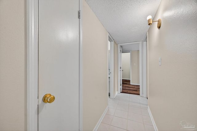 2299 Scenic Hwy R10, Pensacola, FL 32503