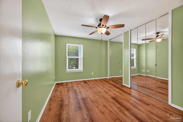 2299 Scenic Hwy R10, Pensacola, FL 32503