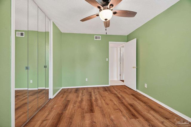 2299 Scenic Hwy R10, Pensacola, FL 32503