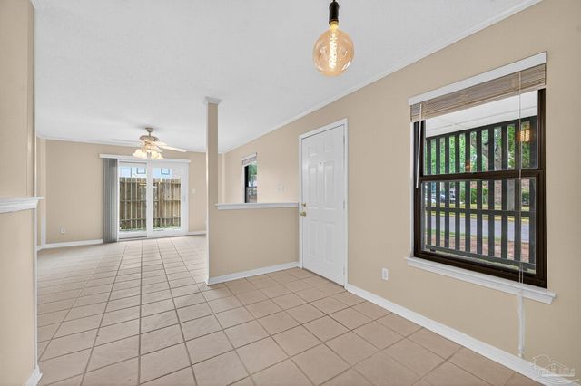 2299 Scenic Hwy R10, Pensacola, FL 32503