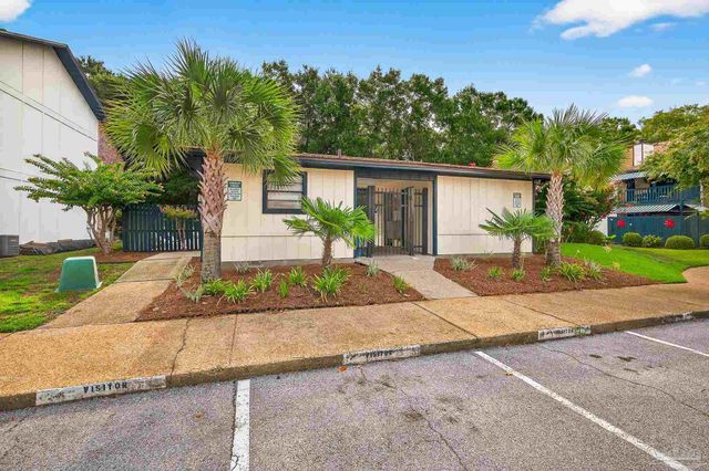 2299 Scenic Hwy R10, Pensacola, FL 32503