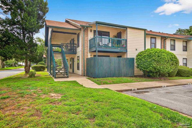 2299 Scenic Hwy R10, Pensacola, FL 32503