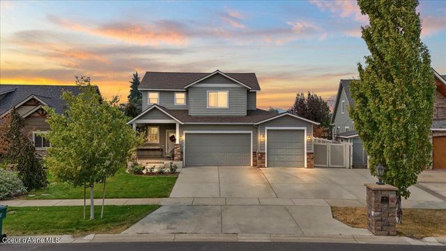 13892 N Pristine Cir, Rathdrum, ID 83858