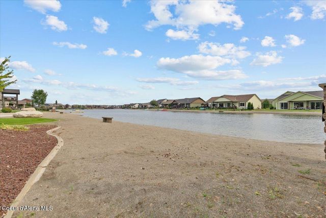 13892 N Pristine Cir, Rathdrum, ID 83858