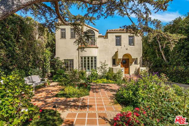 332 S Anita Avenue, Los Angeles, CA 90049